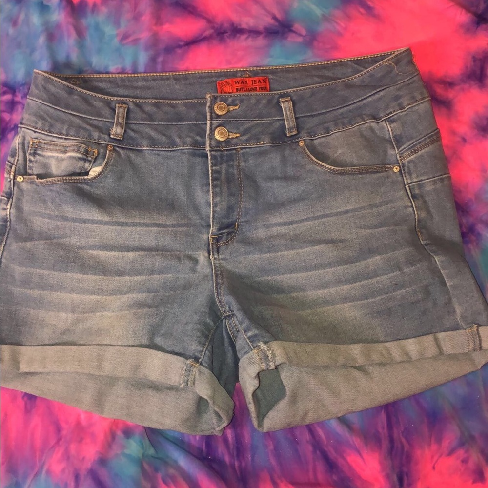 🦋Forever 21 better butt Jean shorts